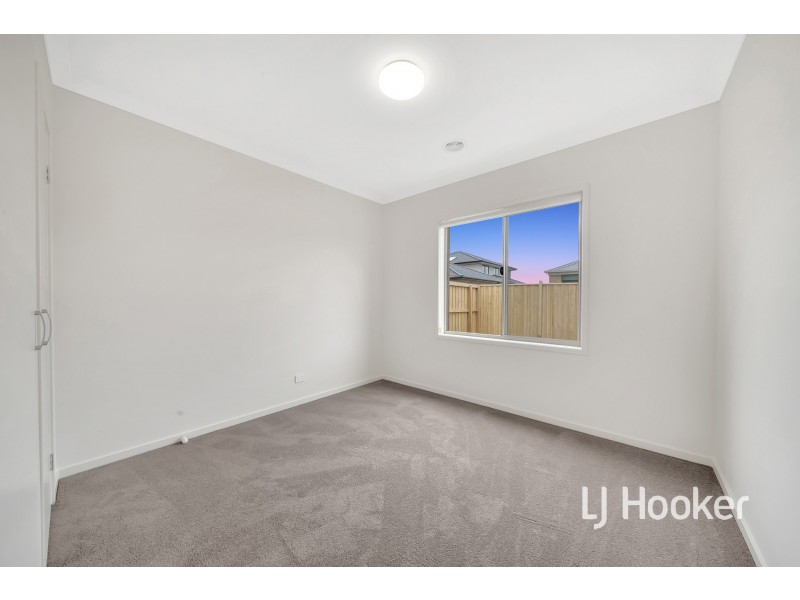 35 Narada Road, Truganina VIC 3029