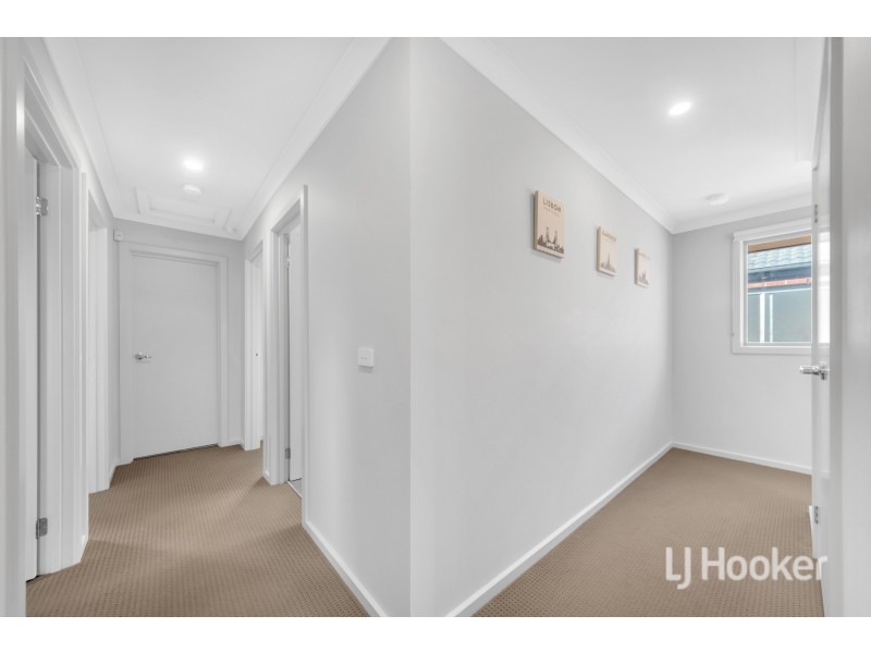 76 Evesham Drive, Point Cook VIC 3030