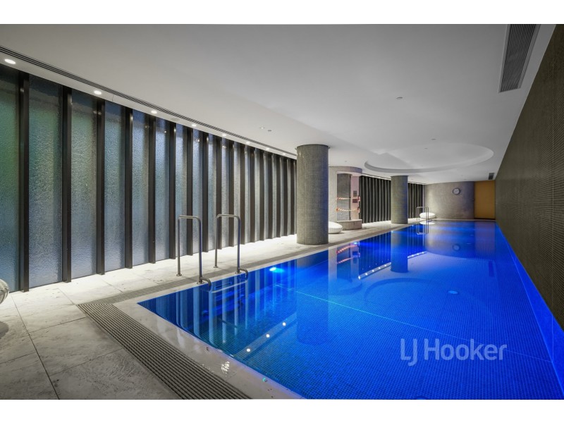 1302/454 St Kilda Road, Melbourne VIC 3000