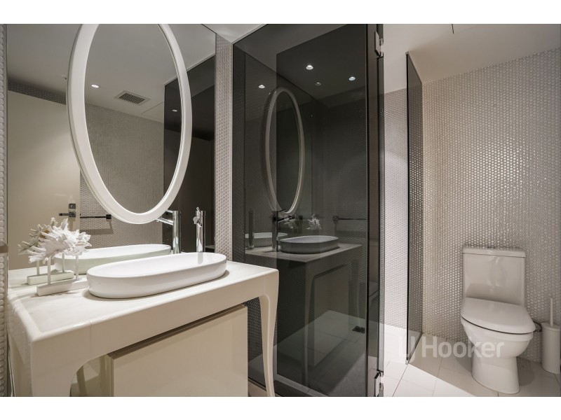 1302/454 St Kilda Road, Melbourne VIC 3000