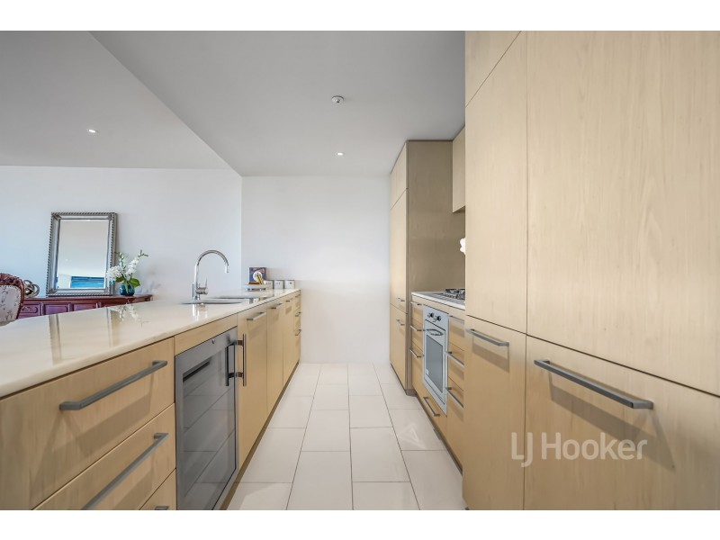 1302/454 St Kilda Road, Melbourne VIC 3000