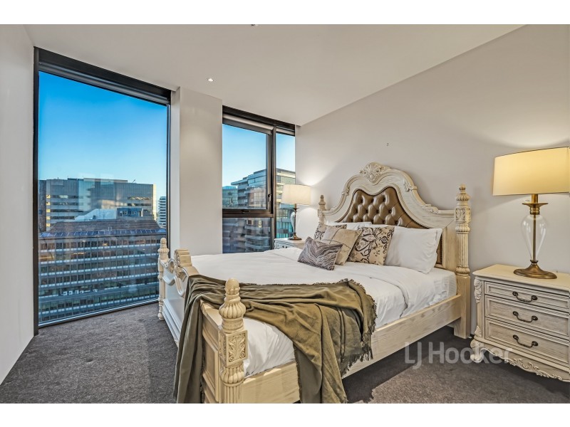 1302/454 St Kilda Road, Melbourne VIC 3000