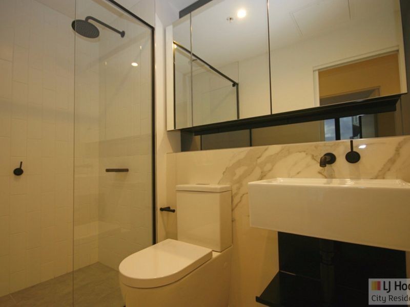 714/133 Rosslyn Street, West Melbourne VIC 3003