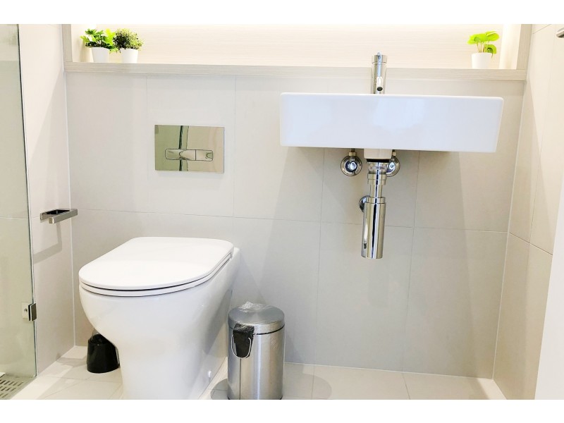 2115/666 Flinders Street, Docklands VIC 3008