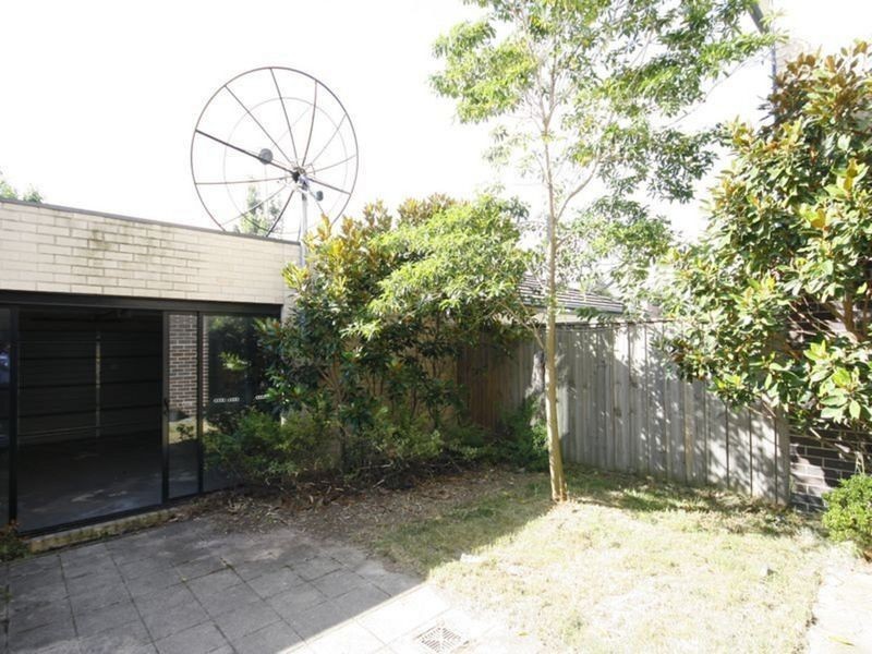 39 Evergreen Boulevard, Clayton South VIC 3169