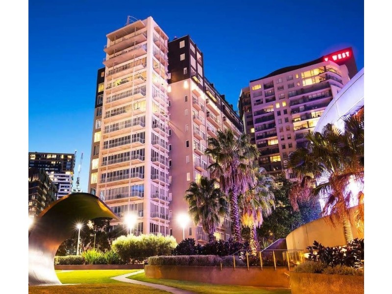 18/28-32 Southgate Avenue, Southbank VIC 3006