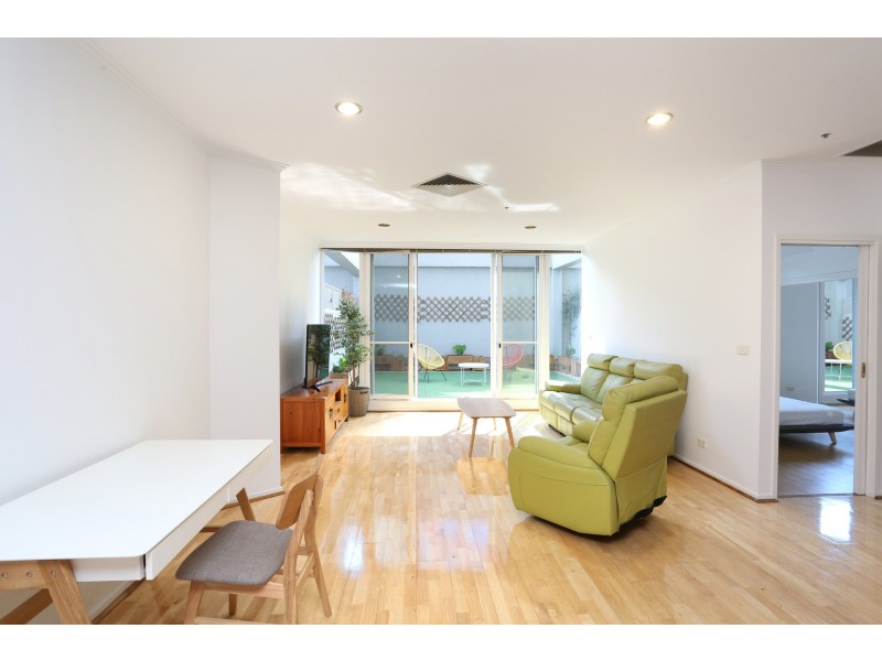 18/28-32 Southgate Avenue, Southbank VIC 3006