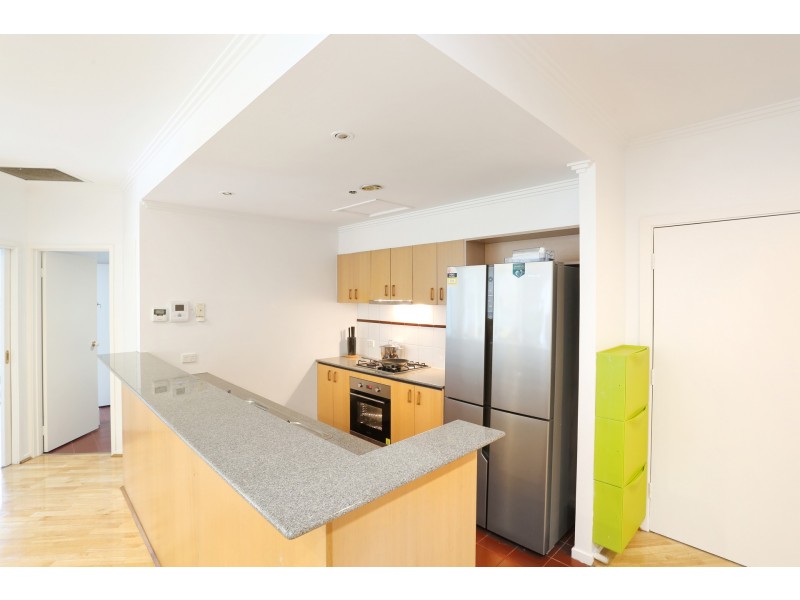 18/28-32 Southgate Avenue, Southbank VIC 3006