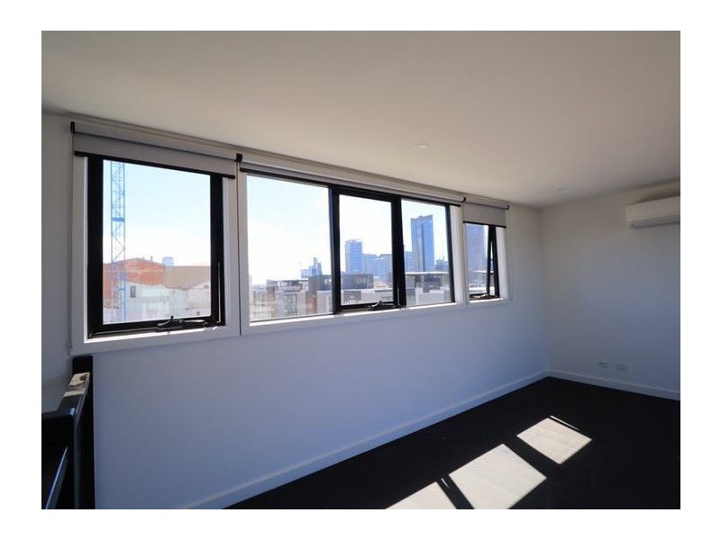 27 Kitchen Road, Port Melbourne VIC 3207