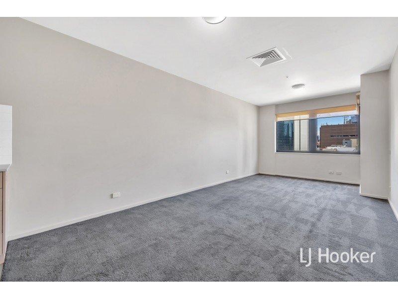 1612/250 Elizabeth Street, Melbourne VIC 3000