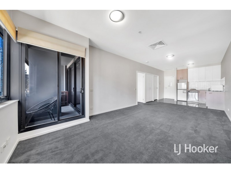 1612/250 Elizabeth Street, Melbourne VIC 3000
