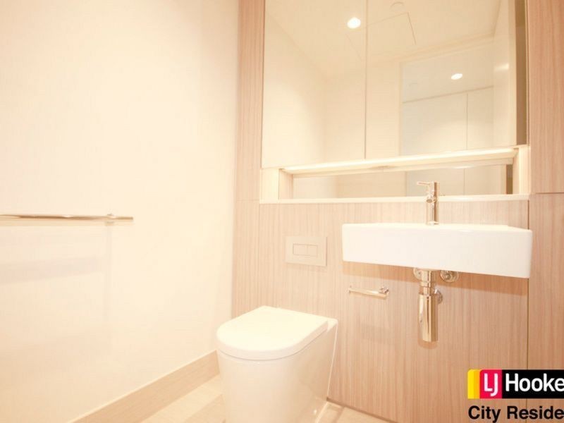 804/8C Evergeen Mews, Armadale VIC 3143