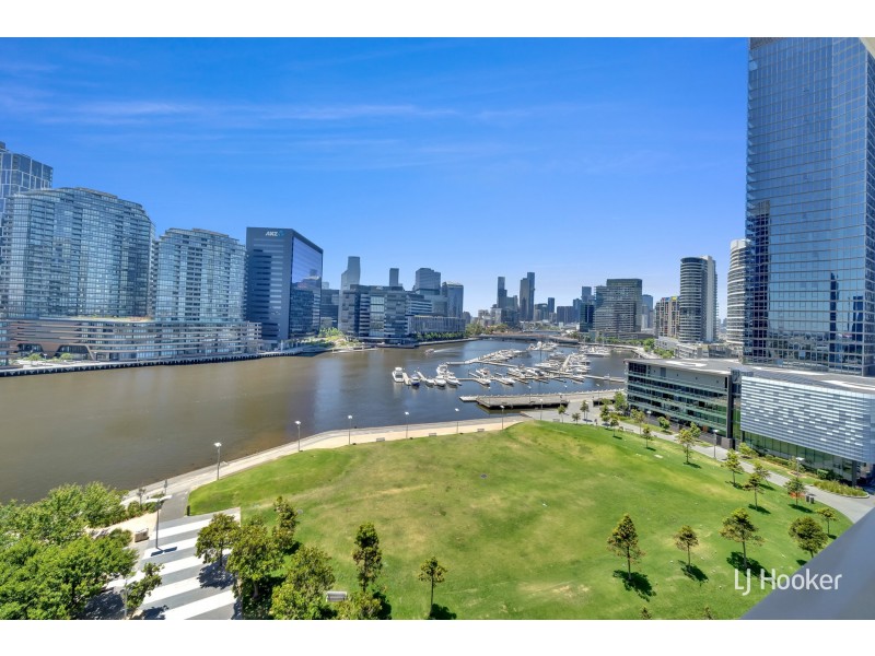 1005/1 Point Park Crescent, Docklands VIC 3008