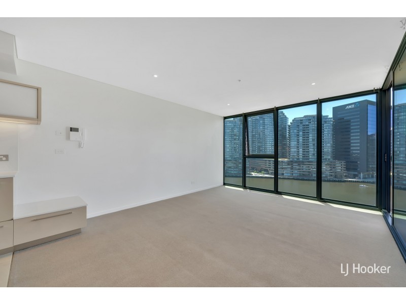 1005/1 Point Park Crescent, Docklands VIC 3008