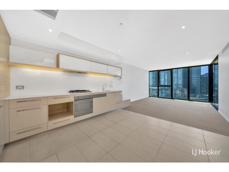 1005/1 Point Park Crescent, Docklands VIC 3008