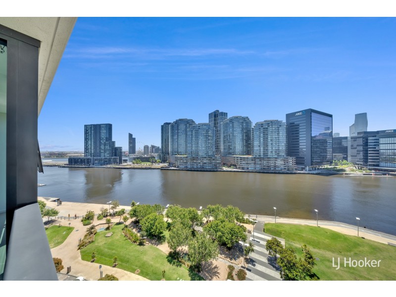 1005/1 Point Park Crescent, Docklands VIC 3008