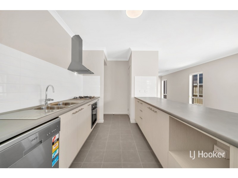 36 Narada Road, Truganina VIC 3029