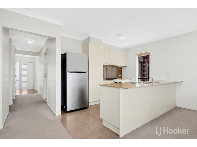 120 Grevillea Street, Craigieburn VIC 3064