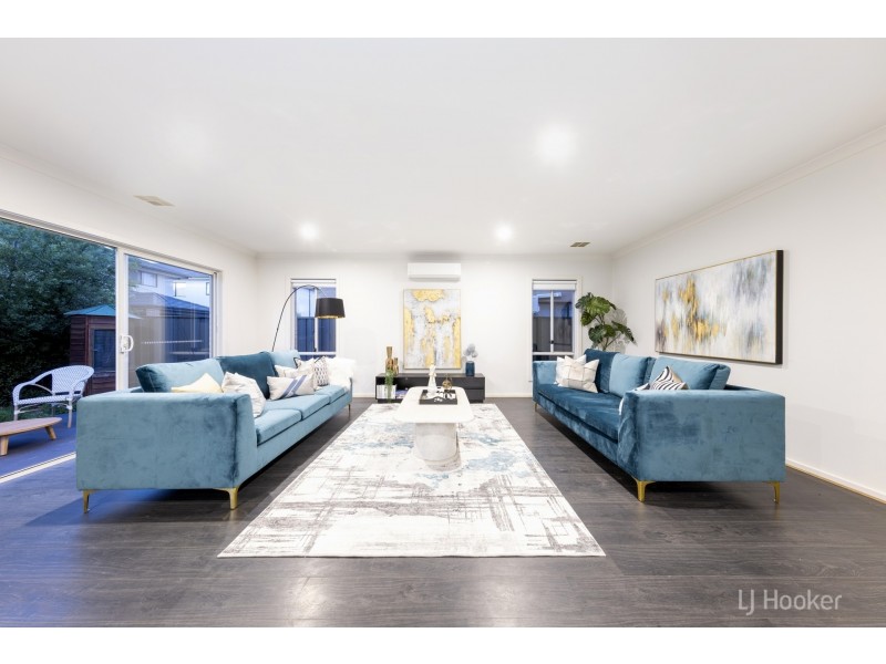 11 Chartwell Avenue, Truganina VIC 3029