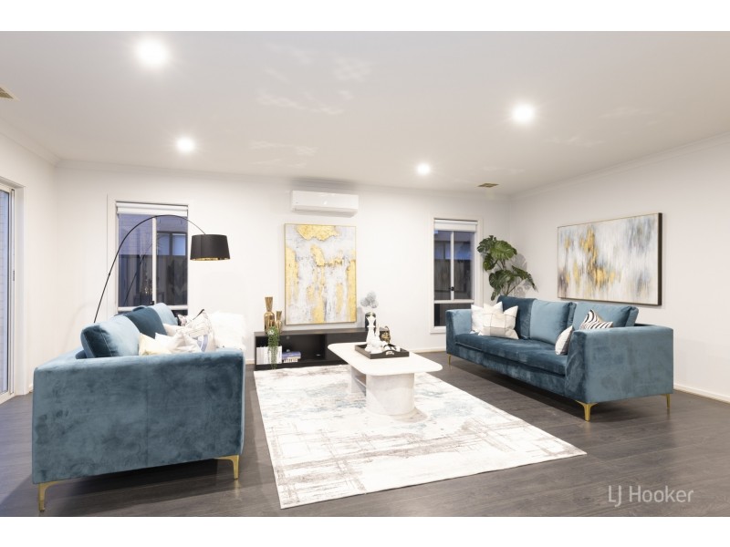 11 Chartwell Avenue, Truganina VIC 3029