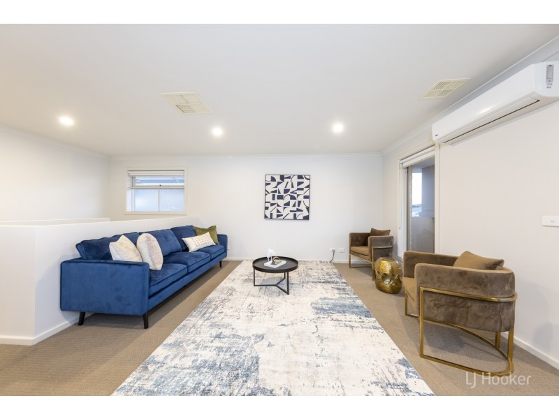 11 Chartwell Avenue, Truganina VIC 3029
