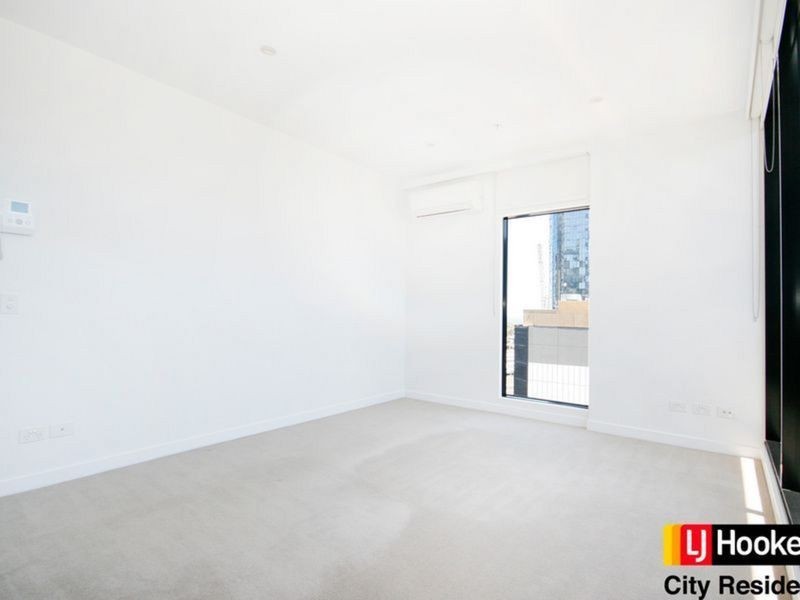 2207/250 City Road, Southbank VIC 3006