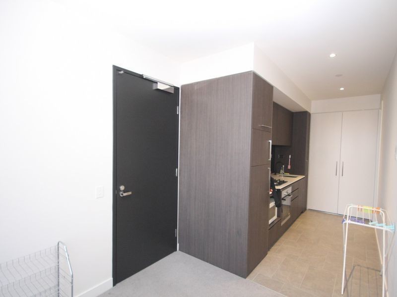 2401/120 A’beckett Street, Melbourne VIC 3000