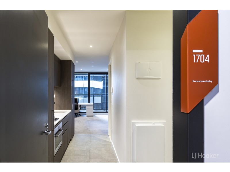 1704/120 A’beckett Street, Melbourne VIC 3000