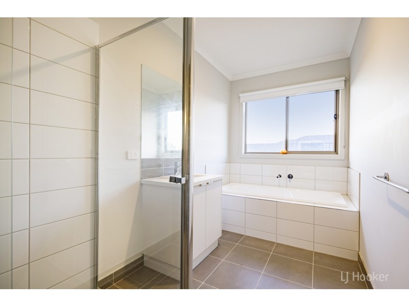 335 Point Cook Road, Point Cook VIC 3030