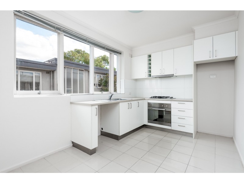 6/608 Bell Street, Preston VIC 3072