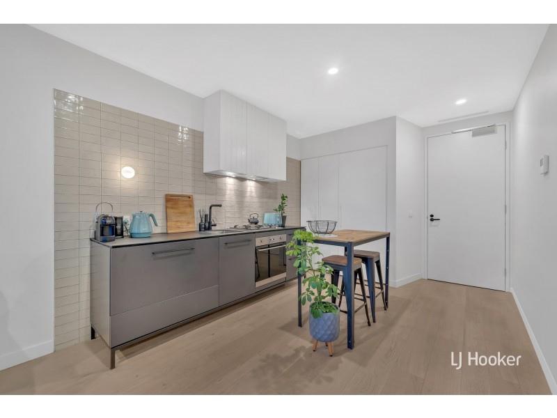 205/165 Gladstone Street, South Melbourne VIC 3205