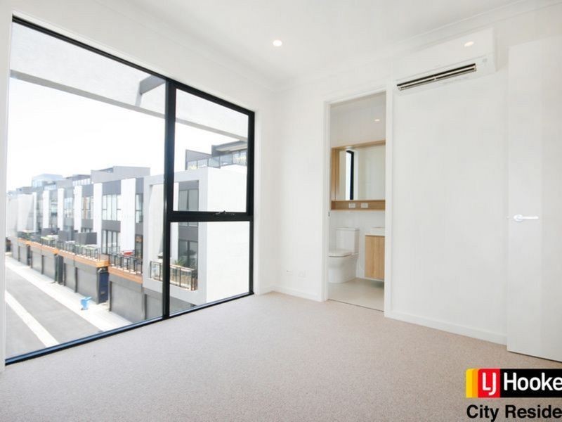 123 Boundary Street, Port Melbourne VIC 3207