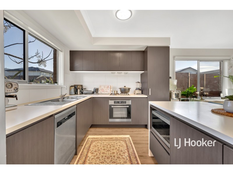 1 Parkfield Walk, Westmeadows VIC 3049