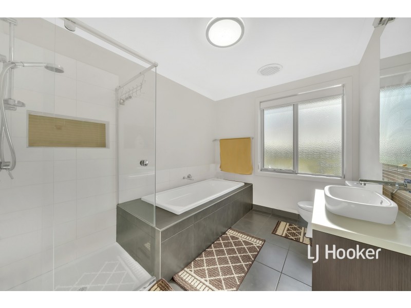1 Parkfield Walk, Westmeadows VIC 3049