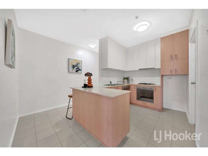 2514/250E Elizabeth Street, Melbourne VIC 3000