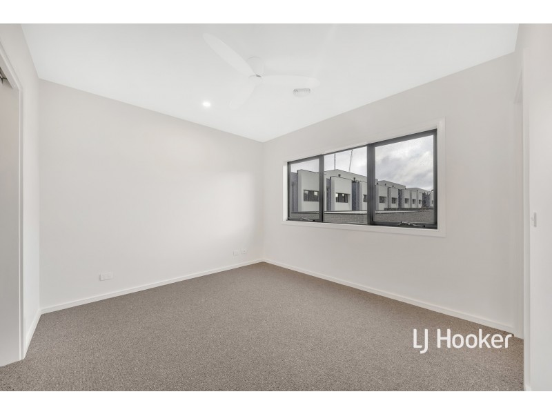 42 Rustic Avenue, Burwood East VIC 3151