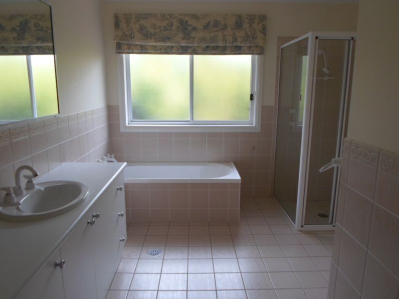 20 Hillcrest Place, Dubbo NSW 2830