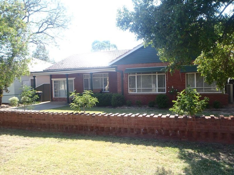76 Taylor Street, Dubbo NSW 2830