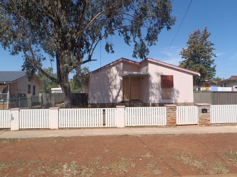 22 Lunar Avenue, Dubbo NSW 2830
