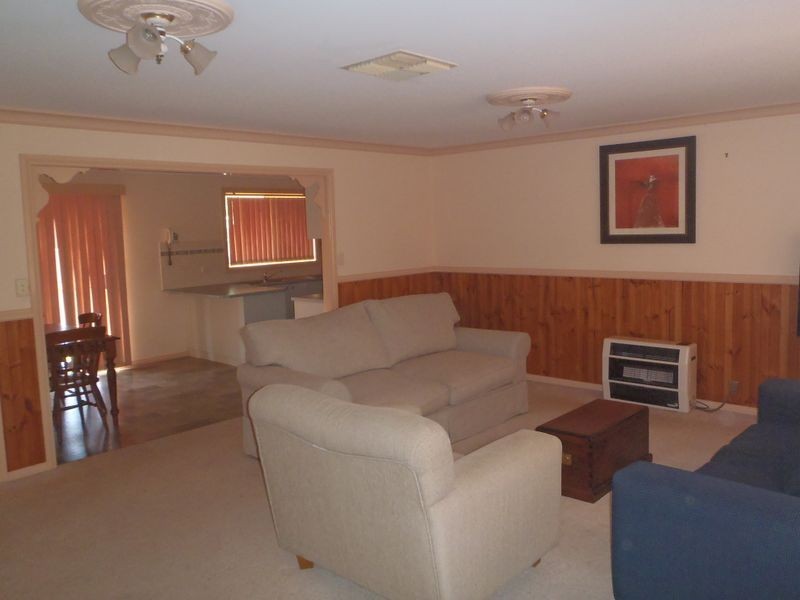 31B Eden Park Avenue, Dubbo NSW 2830