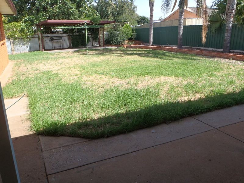 18 Oxley Circle, Dubbo NSW 2830