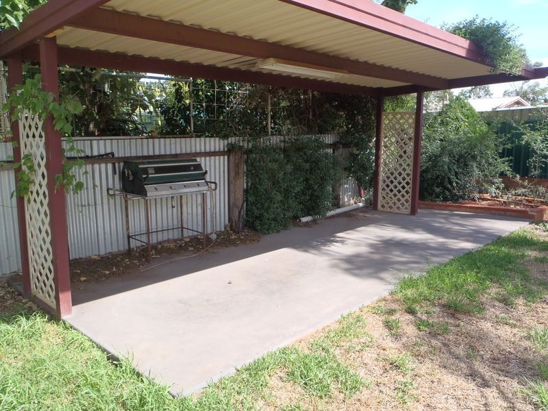18 Oxley Circle, Dubbo NSW 2830