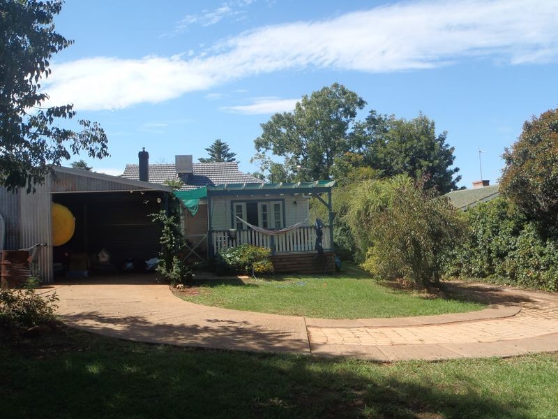 8 Baird Street, Dubbo NSW 2830