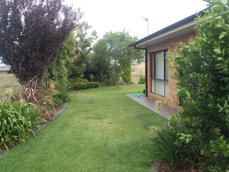 19 Hilton Place, Dubbo NSW 2830