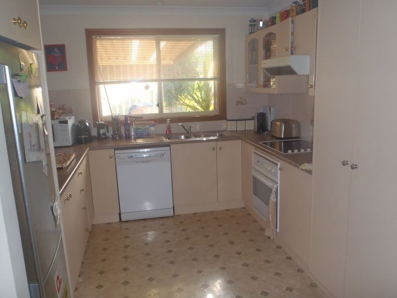 5 Oakmont Avenue, Dubbo NSW 2830