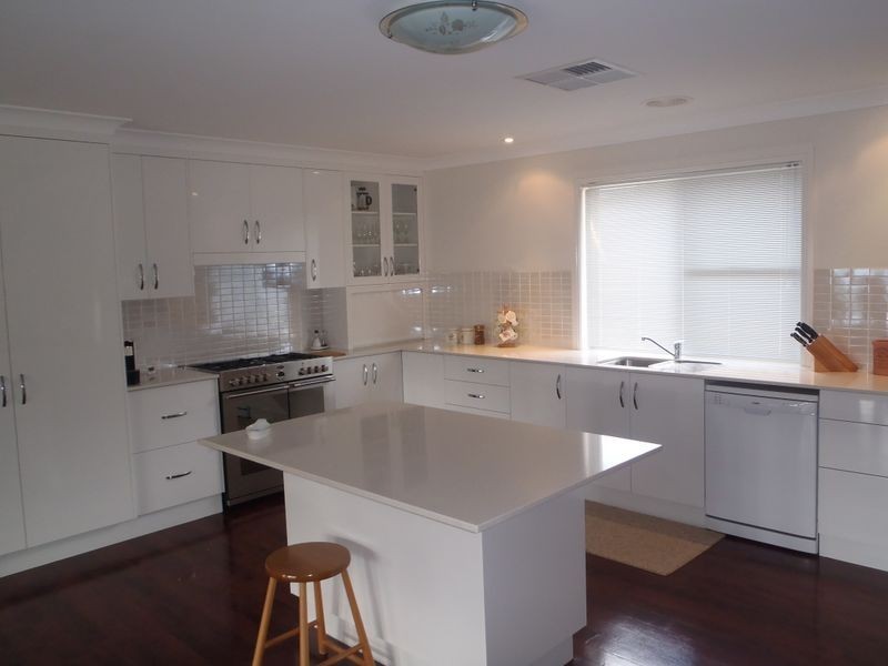 41 Lakeside Circuit, Dubbo NSW 2830