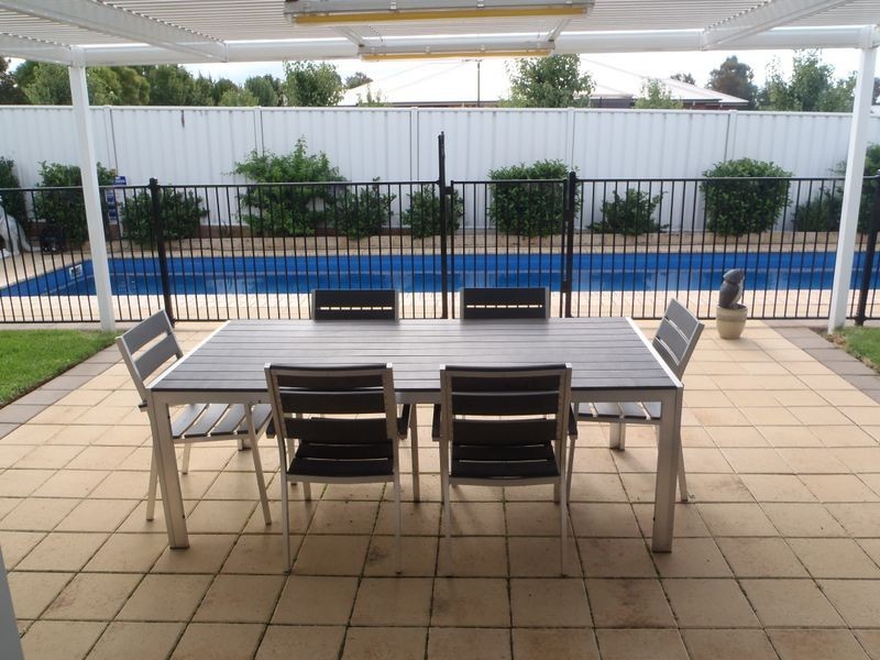 41 Lakeside Circuit, Dubbo NSW 2830