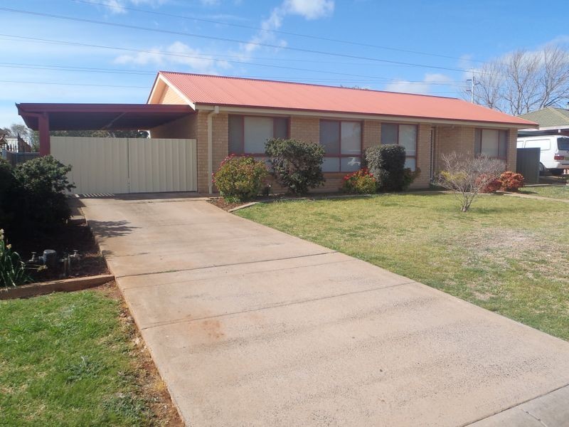 16 Pegasus Place, Dubbo NSW 2830
