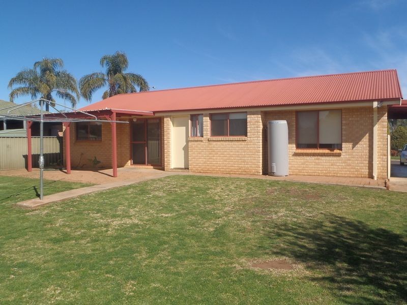 16 Pegasus Place, Dubbo NSW 2830