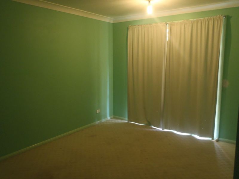 11 John Glen Place, Dubbo NSW 2830